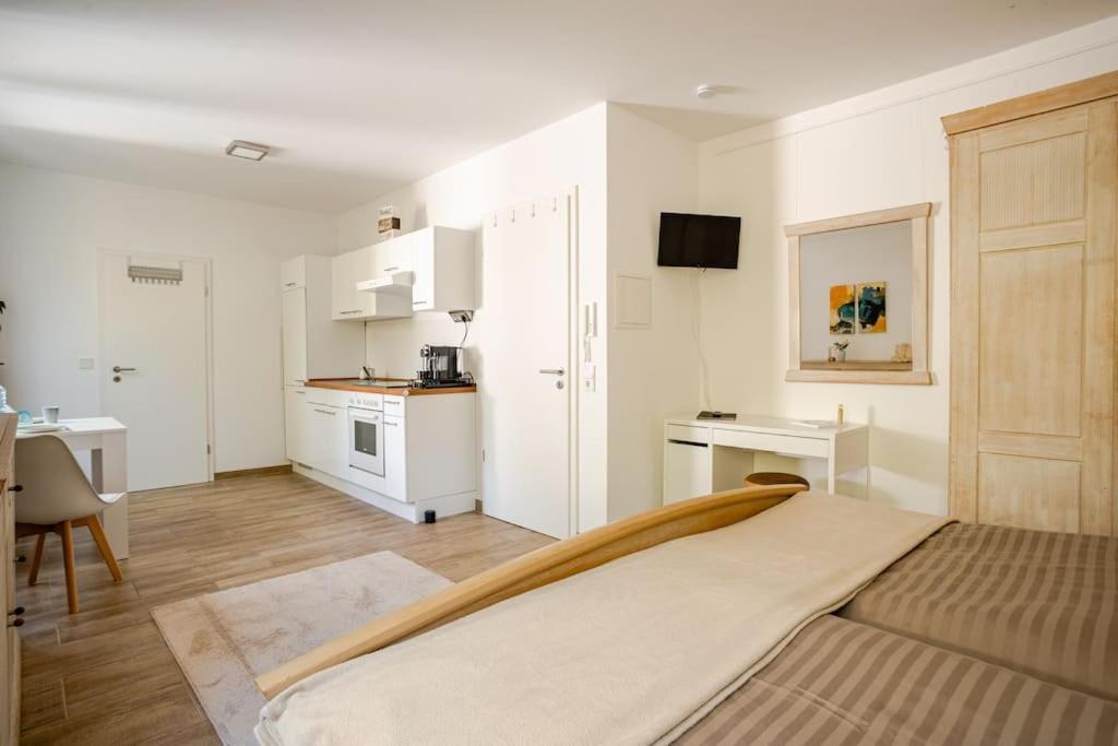 Tolles Apartment In Idyllischer Ruhiger Lage Braunschweig Exterior foto
